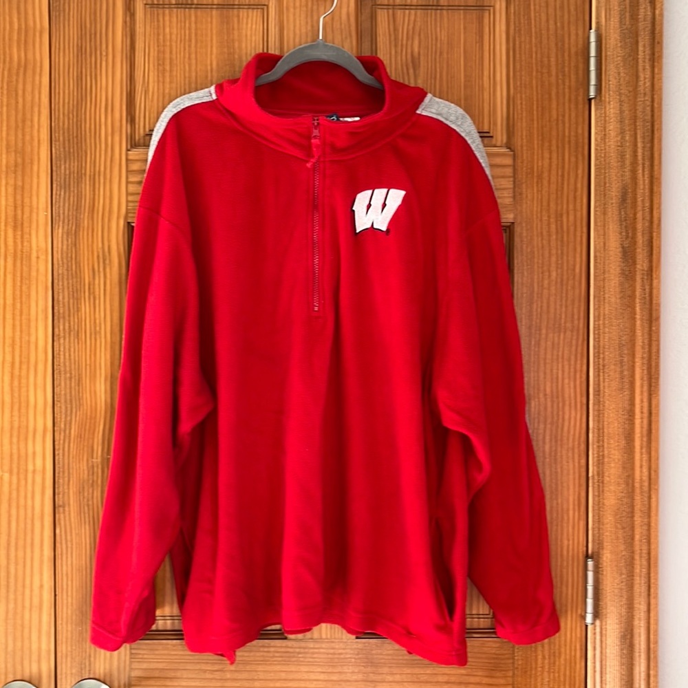 Men’s Wisconsin fleece quarter zip